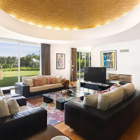 Fantastic Luxury Pool Facing Golf Course * Quarteira