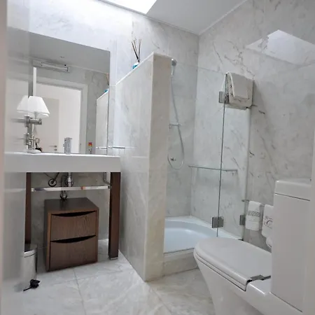 Fantastic Luxury Pool Facing Golf Course Quarteira